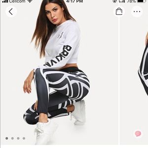 Graphic skinny leggings